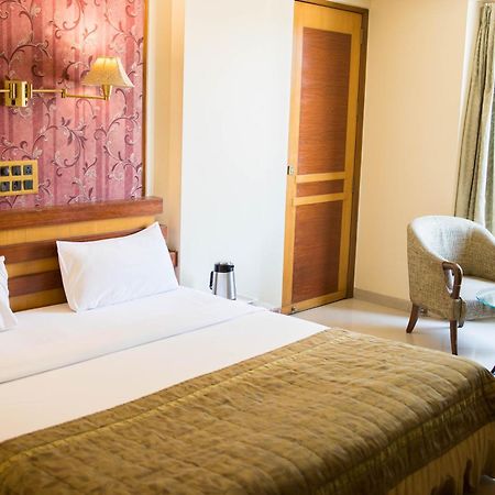 Hotel Deccan Royaale, Shivajinagar Pune Luaran gambar